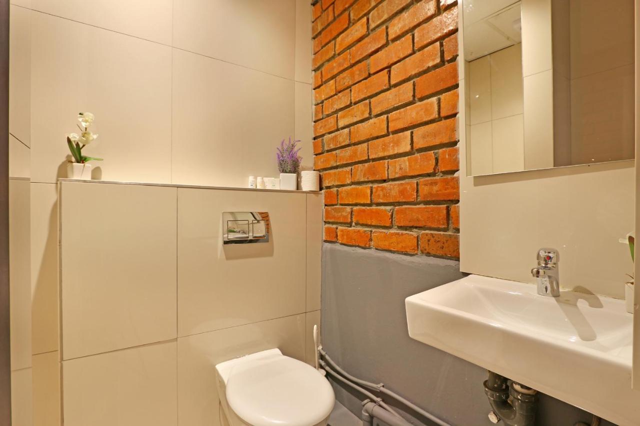 The Rhino Hotel & Apartments Кейптаун Екстериор снимка