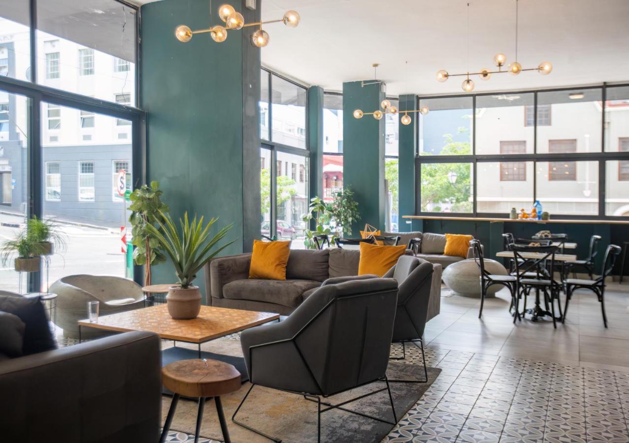 The Rhino Hotel & Apartments Кейптаун Екстериор снимка